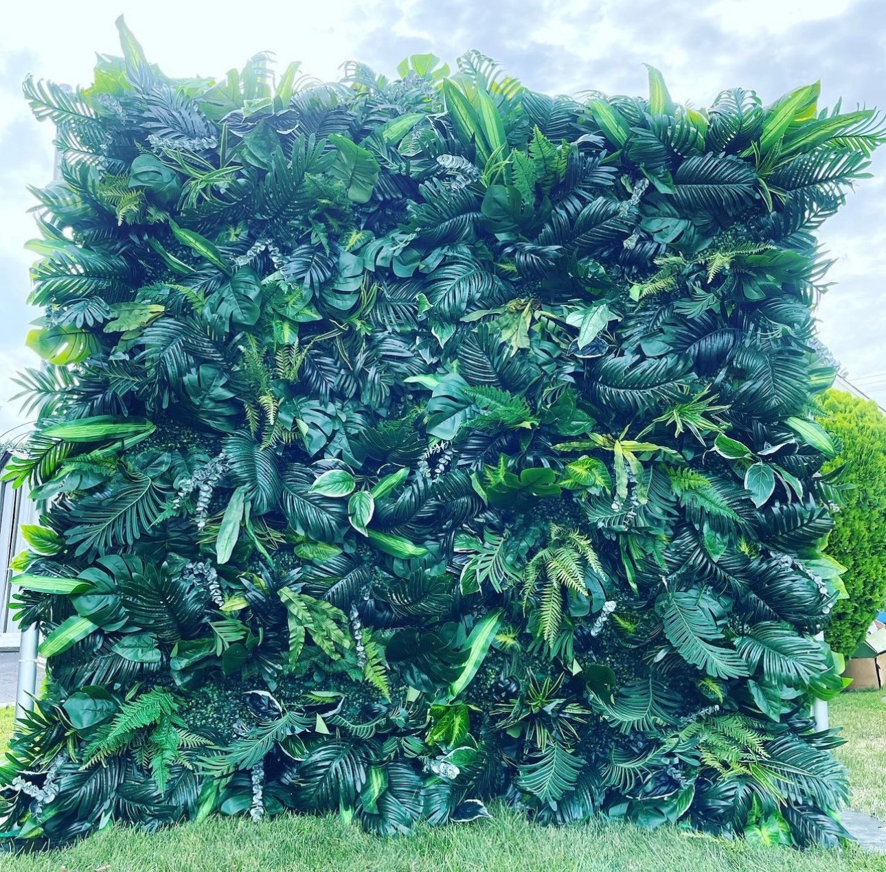 Floral Wall Rentals — Style 2